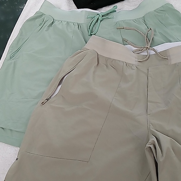 Lululemon Athletica 2 Pairs men Shorts Pre-owned - Picture 1 of 6